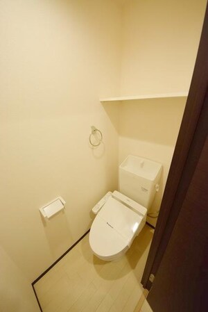 クレイノロッソ ストラーダの物件内観写真